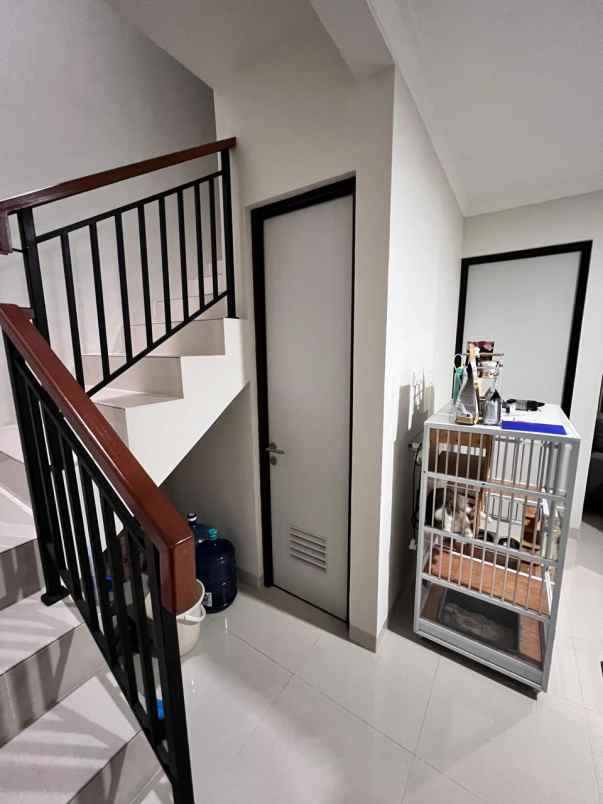 dijual rumah cluster cherryville grand