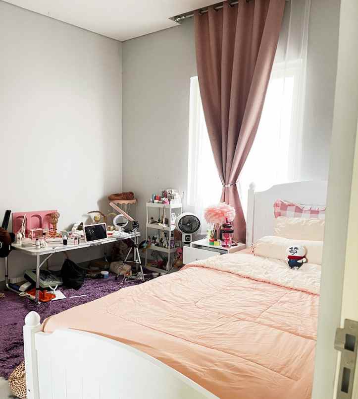 dijual rumah cluster kahuripan park kel