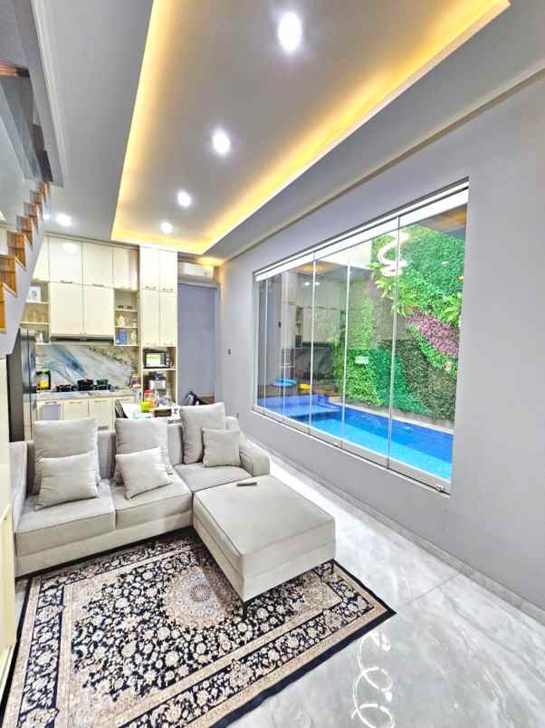 dijual rumah cluster lavesh harapan