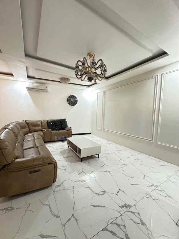 dijual rumah cluster shinano jgc