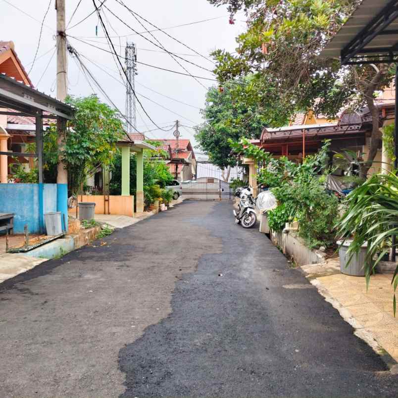 dijual rumah dalam cluster bebas banjir di jati makmur