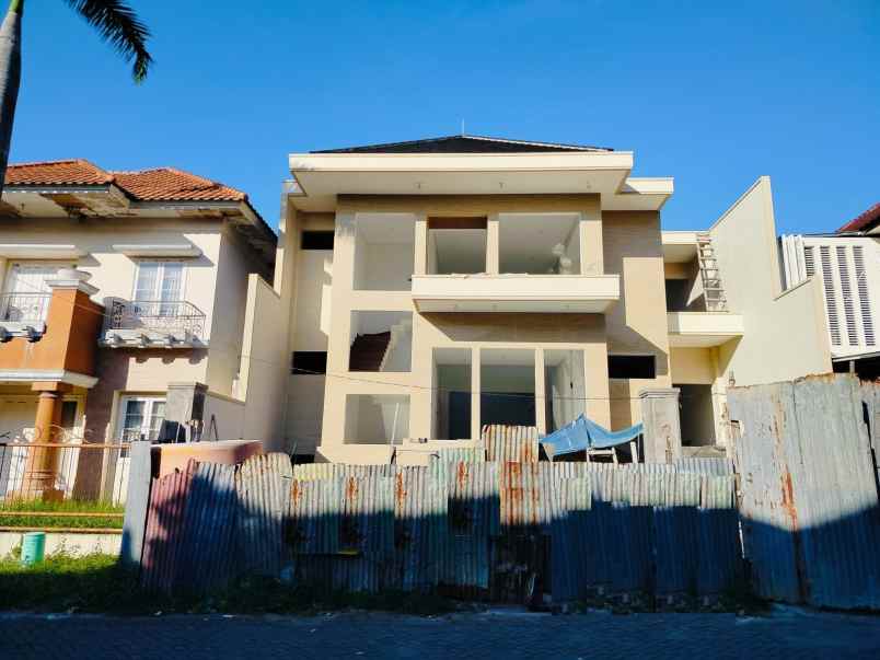 dijual rumah dekat gwalk citraland