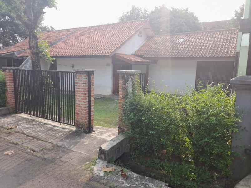 dijual rumah dekat kantor dprd tangsel