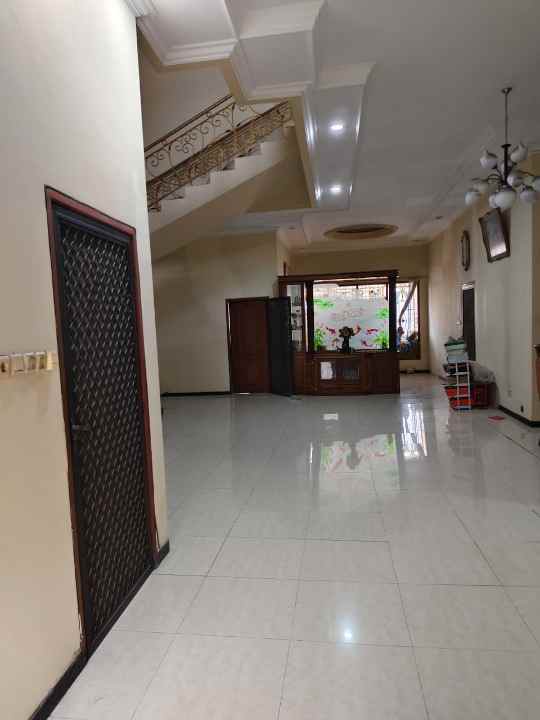 dijual rumah dharmahusada
