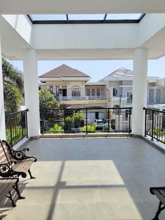 dijual rumah dharmahusada