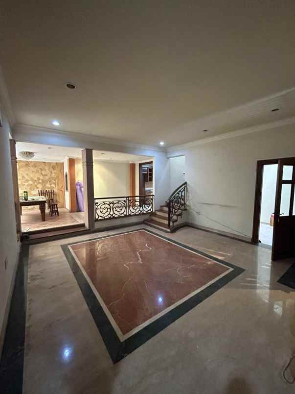 dijual rumah dharmahusada regency