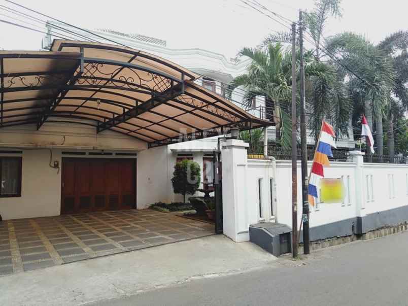 dijual rumah di cipete jakarta selatan