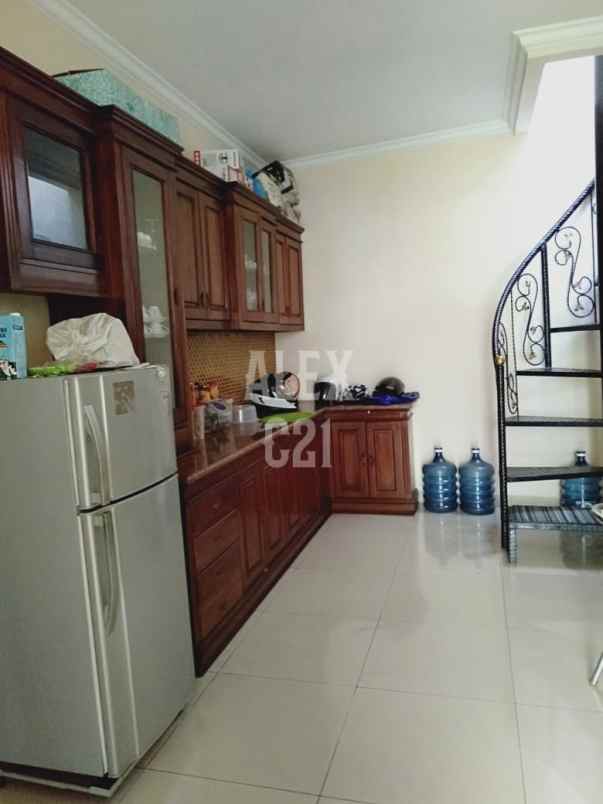 dijual rumah di cipete jakarta selatan