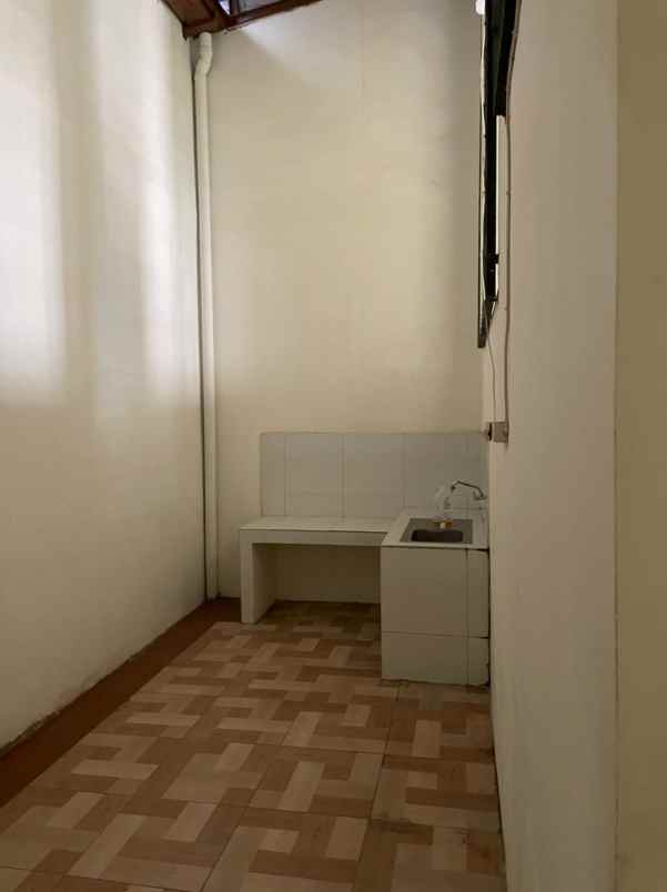 dijual rumah di daanmogot arcadia tangerang