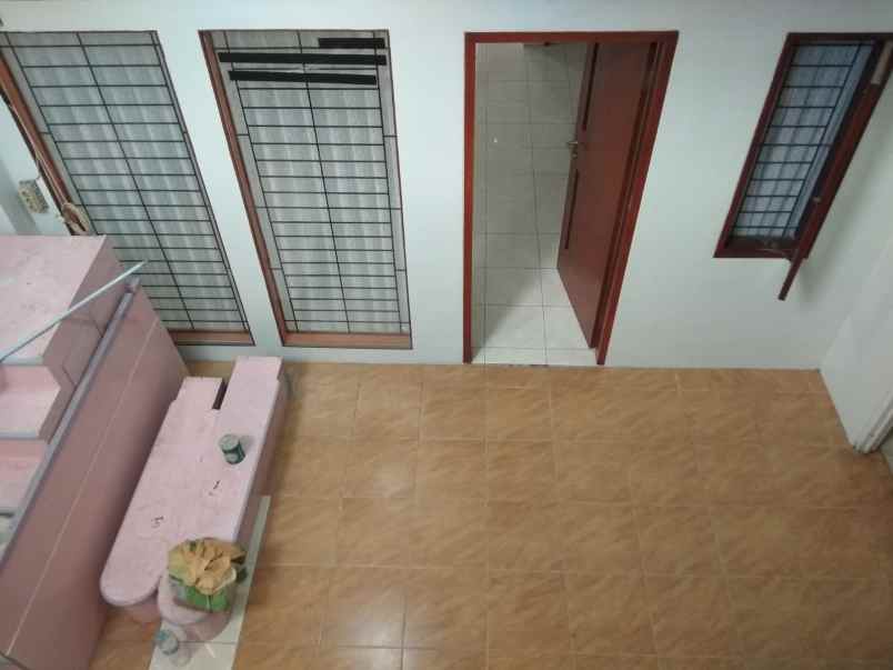 dijual rumah di kompleks tki bandung