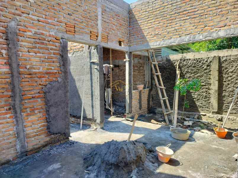 dijual rumah di sleman dekat dengan candi prambanan