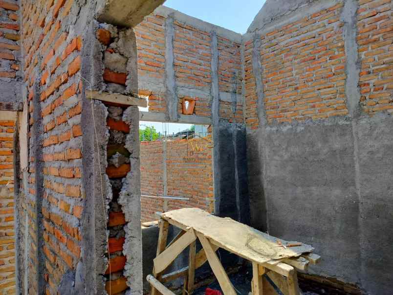 dijual rumah di sleman dekat dengan candi prambanan