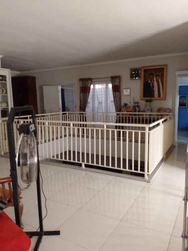 dijual rumah dijual rumah di jl maulana