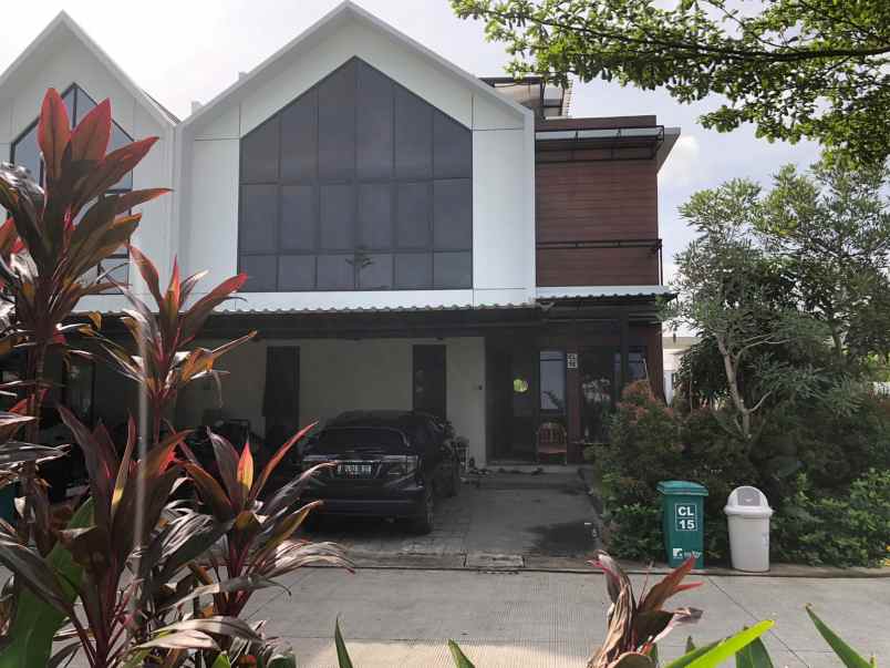 dijual rumah dikomplek murah jakarta barat