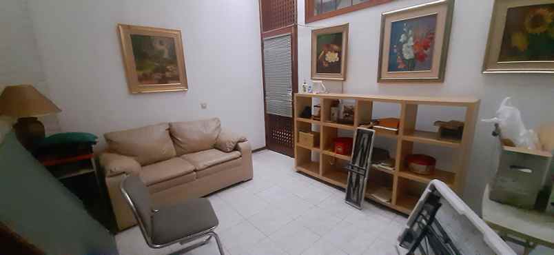 dijual rumah diponegoro