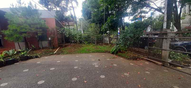 dijual rumah diponegoro