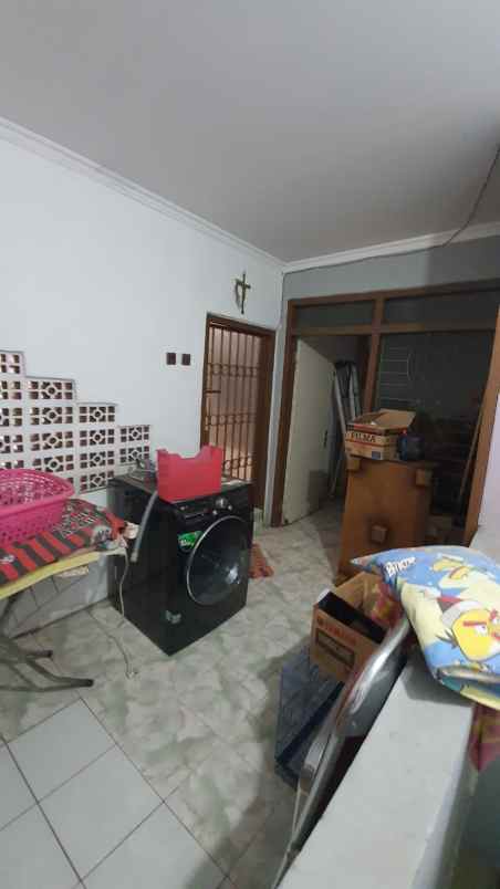 dijual rumah duren sawit