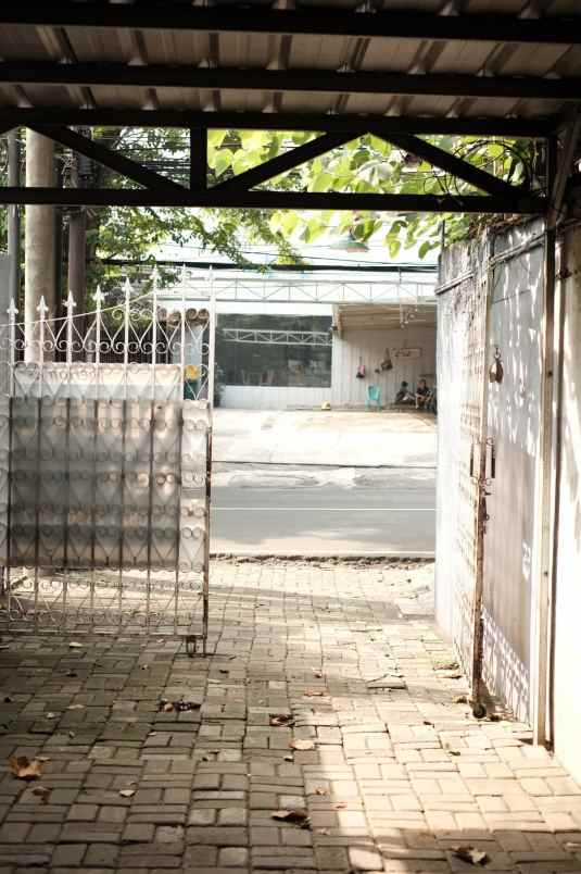 dijual rumah duren tiga