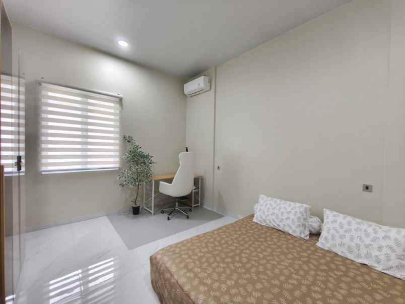 dijual rumah furnished komplek brayan city medan medan