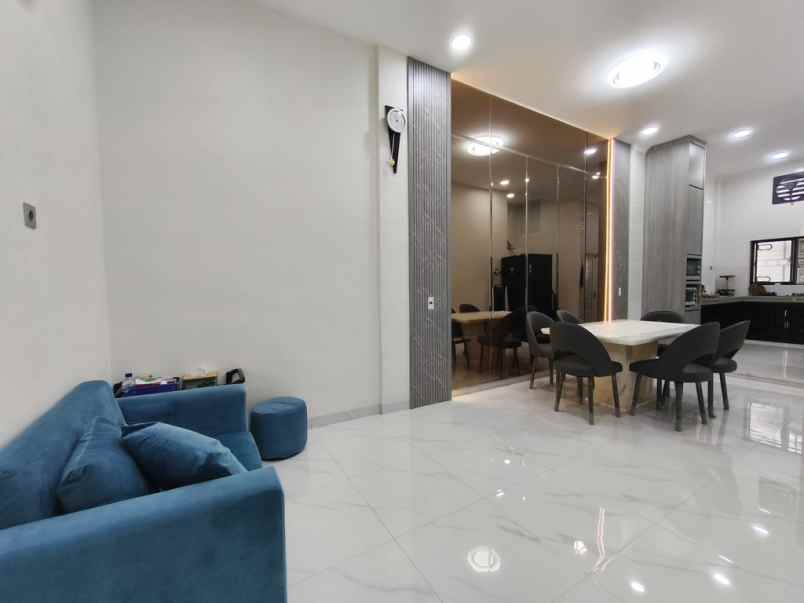 dijual rumah furnished komplek brayan city medan medan