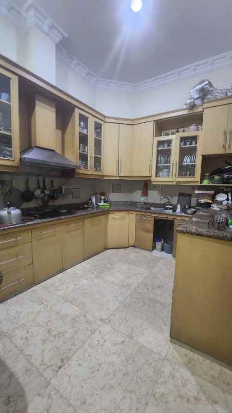 dijual rumah gading elok kelapa gading