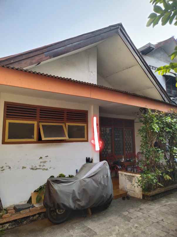 dijual rumah gambir