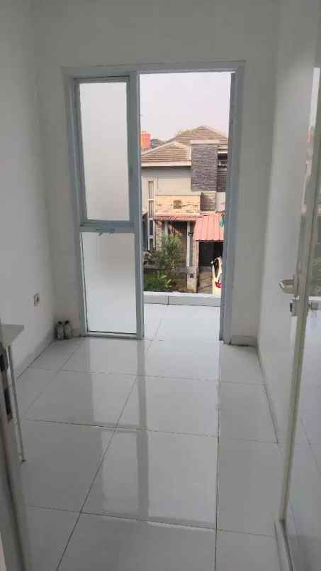 dijual rumah graha raya bintaro