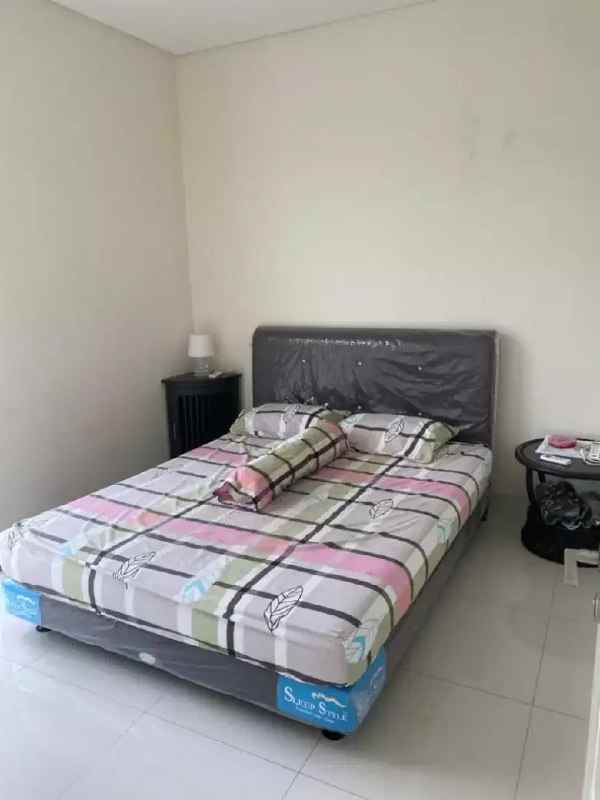 dijual rumah grand pakuwon north victoria