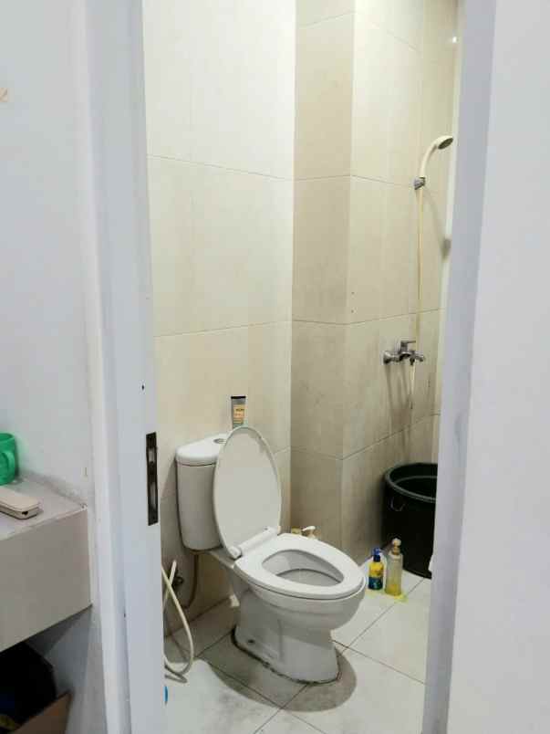 dijual rumah grand view karawaci