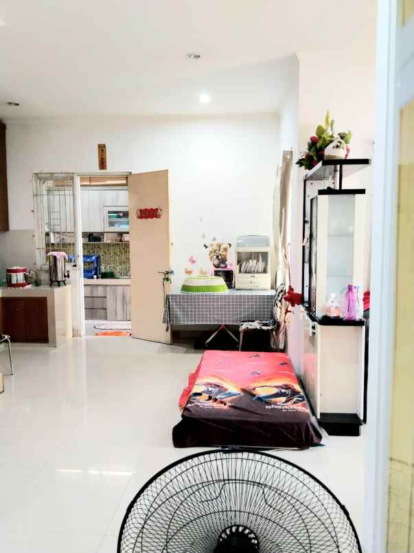 dijual rumah grand view karawaci