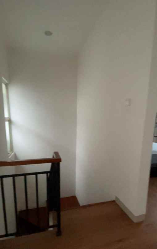 dijual rumah grand wisata cluster la
