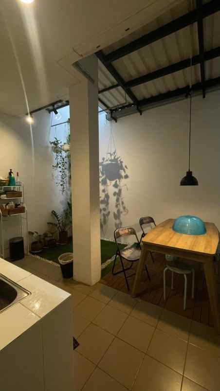 dijual rumah grand wisata cluster la