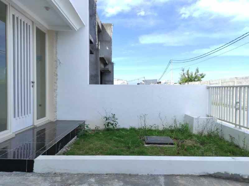 dijual rumah greenlake