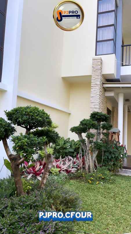 dijual rumah harapan indah cluster