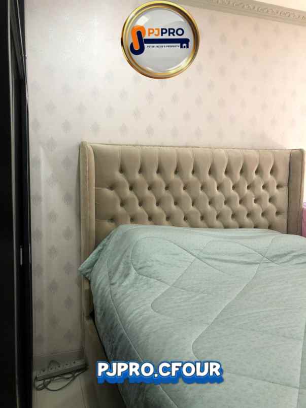 dijual rumah harapan indah cluster