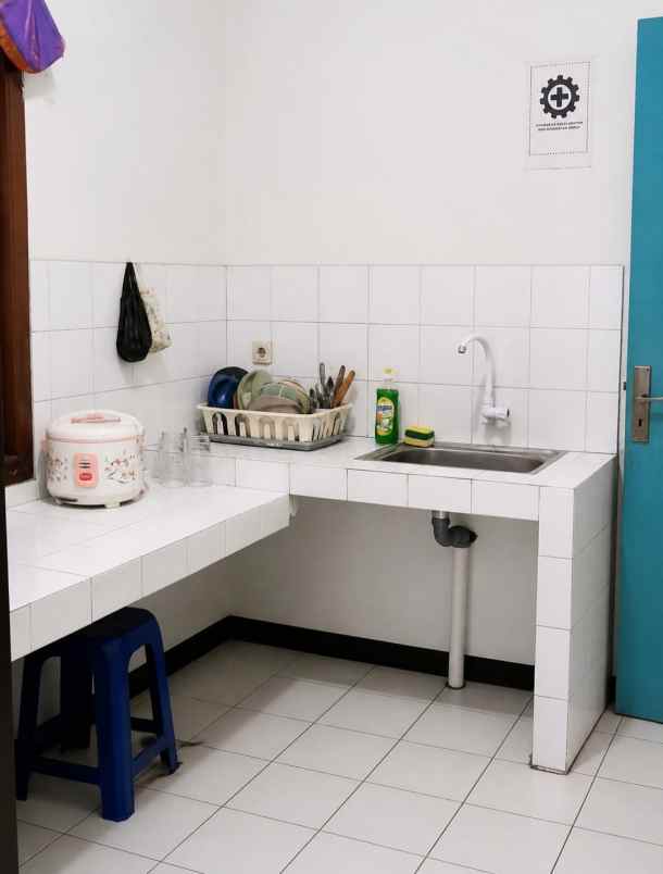dijual rumah hitung tanah di