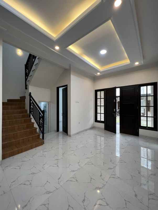 dijual rumah jagakarsa jakarta selatan