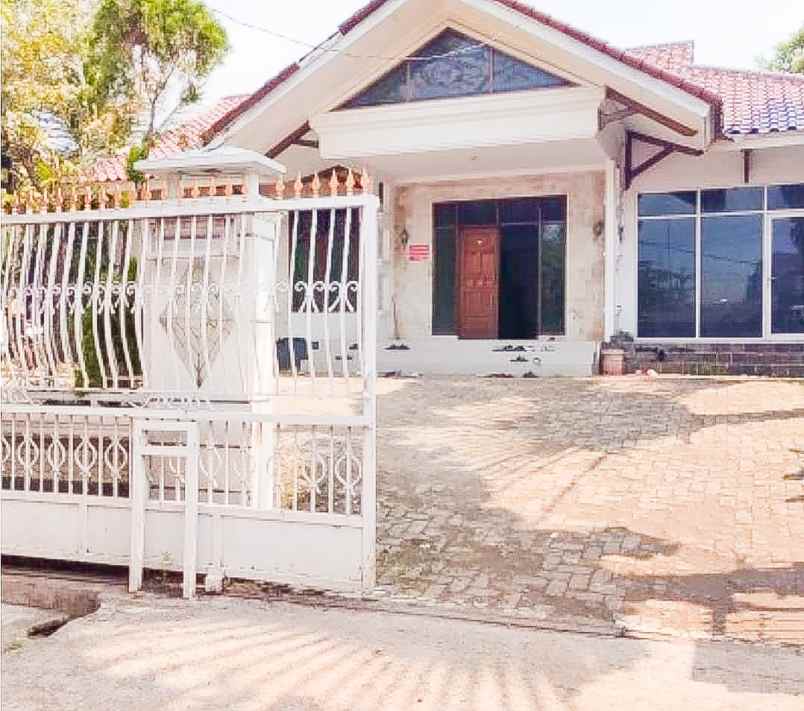 dijual rumah jalan alternatif cibubur