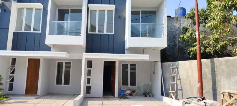 dijual rumah jalan basuki