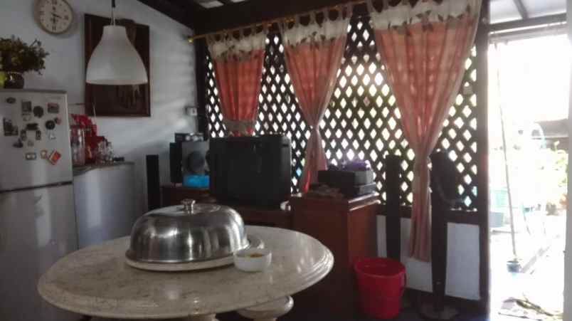 dijual rumah jalan bendi