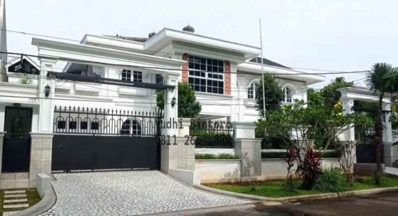 dijual rumah jalan cibubur