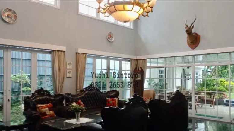 dijual rumah jalan cibubur