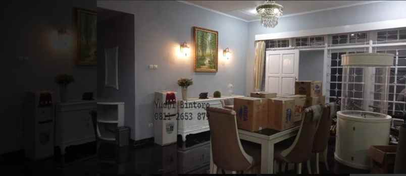 dijual rumah jalan cibubur