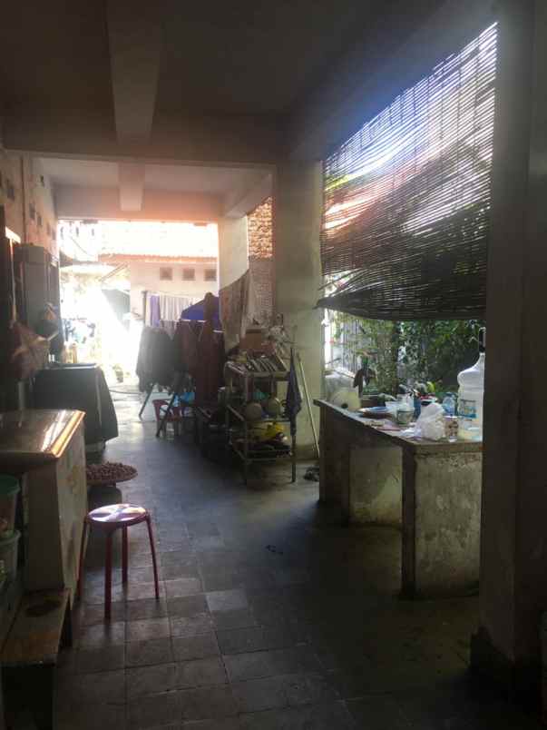 dijual rumah jalan ciliwung