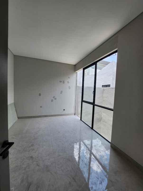 dijual rumah jalan dempsey hill citraland