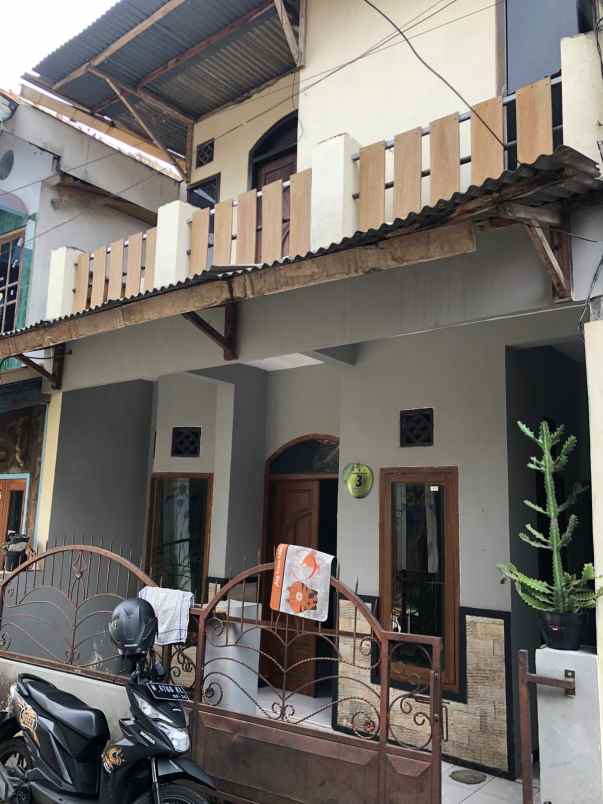 dijual rumah jalan dewi sartika