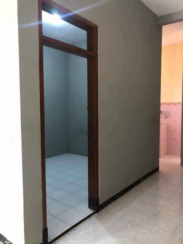 dijual rumah jalan dewi sartika