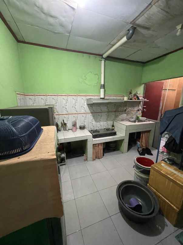 dijual rumah jalan hayam wuruk no 49 rt