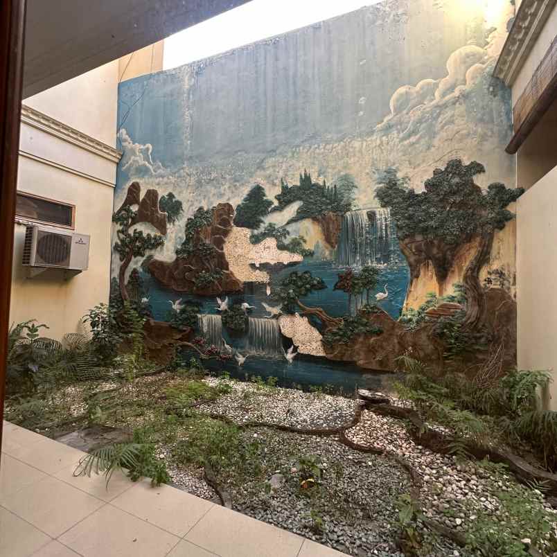 dijual rumah jalan margorejo indah