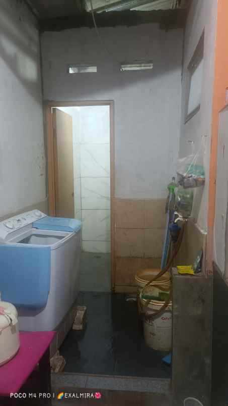 dijual rumah jalan perumahan bumi indah